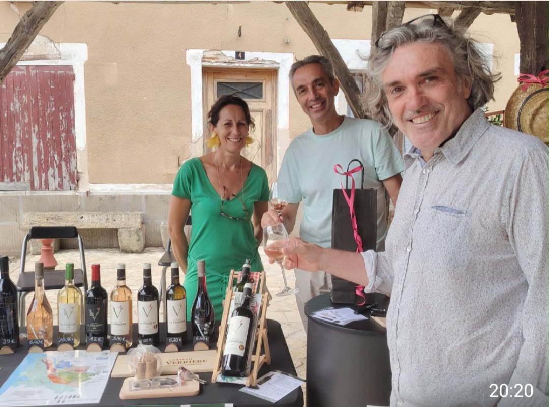 Dégustation conviviale avec l’équipe du Château La Verrière